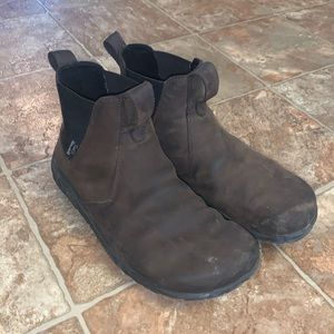 Lems waterproof Chelsea boot
